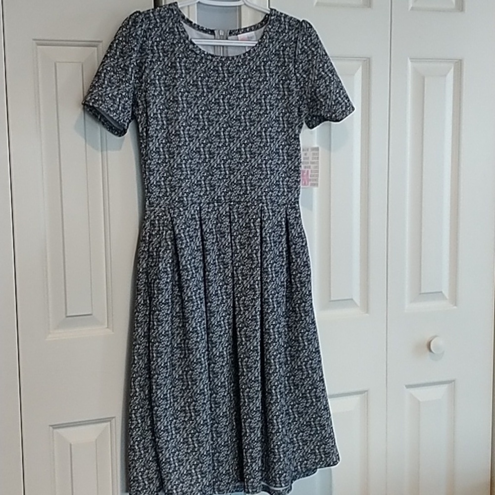 LuLaRoe Amelia Fit and Flare Dress M